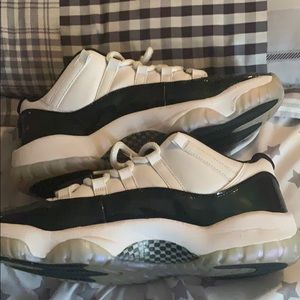 Jordan 11s